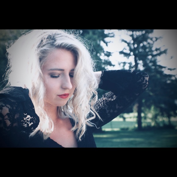 Meet your Posher, Sam - Picture 6 of 7